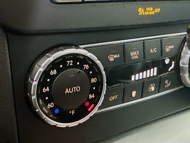 Used 2014 Mercedes-Benz C 300 4MATIC Sedan image 15