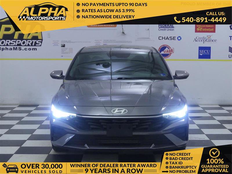 Used 2024 Hyundai Elantra SEL FWD image 2