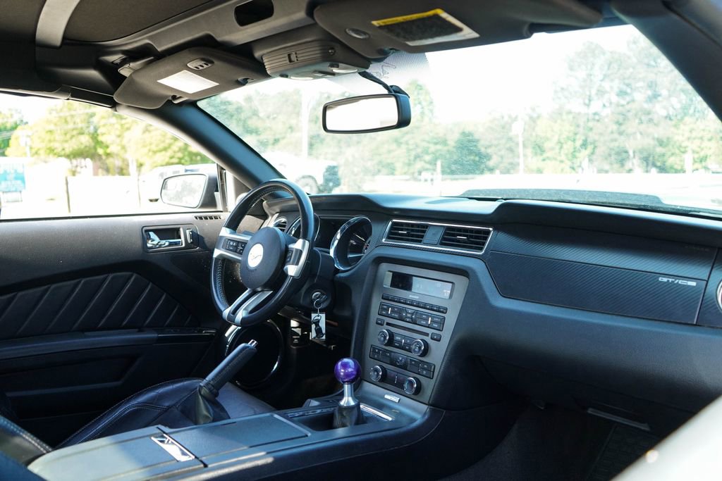 Used 2013 Ford Mustang GT Premium w/ Security Pkg image 11