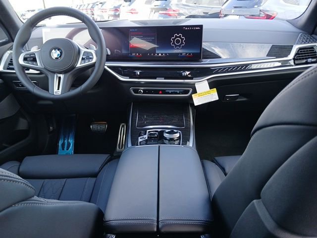 New 2026 BMW X7 M60i AWD/4WD image 14
