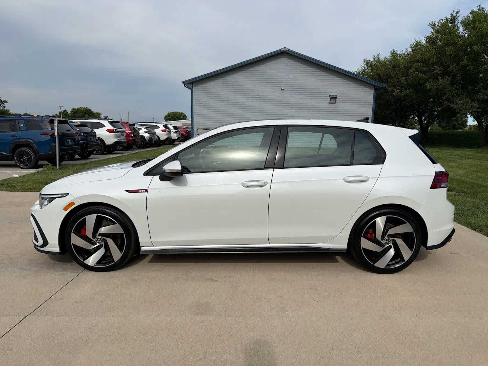 Used 2023 Volkswagen GTI SE FWD image 3