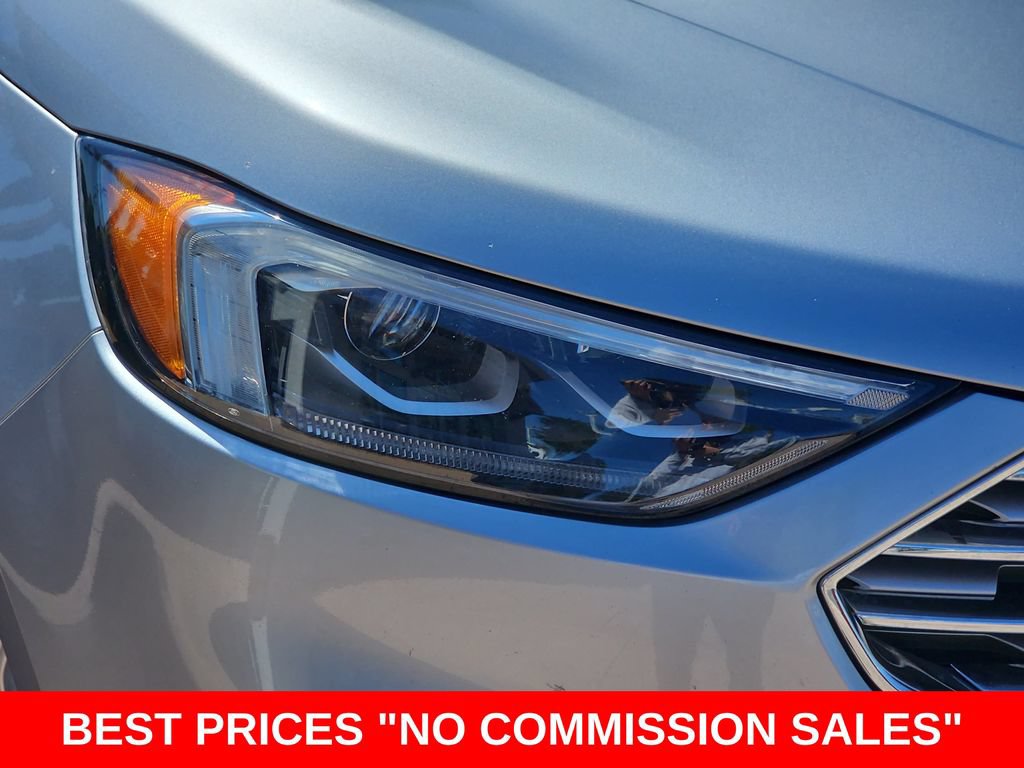 Used 2022 Ford Edge Titanium w/ Equipment Group 301A AWD/4WD image 35