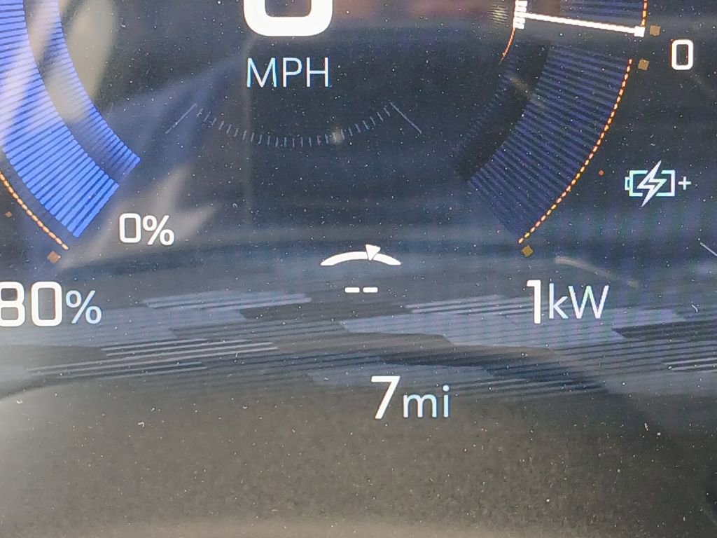 New 2025 Chevrolet Equinox EV LT image 12