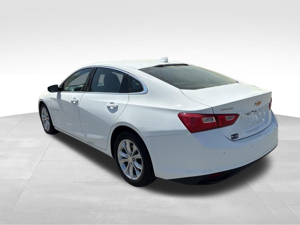 Used 2024 Chevrolet Malibu LT FWD image 3