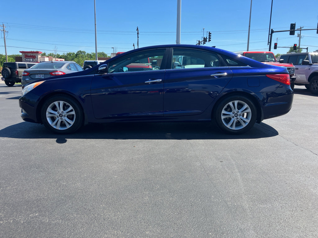 Used 2013 Hyundai Sonata Limited FWD image 3