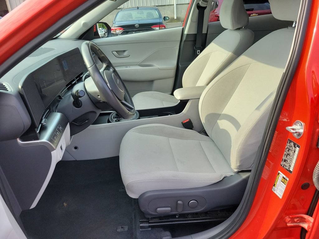 Used 2024 Hyundai Kona SEL AWD/4WD image 18