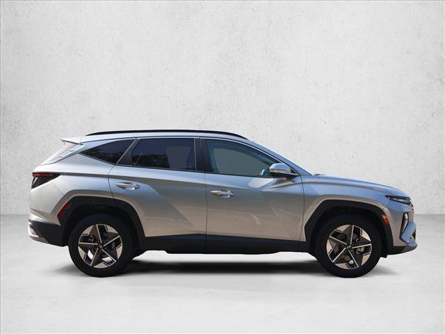 Used 2025 Hyundai Tucson SEL AWD/4WD image 4