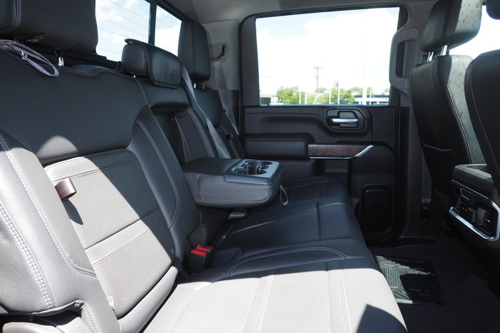 Used 2021 GMC Sierra 2500 Denali w/ Denali Ultimate Package AWD/4WD image 22