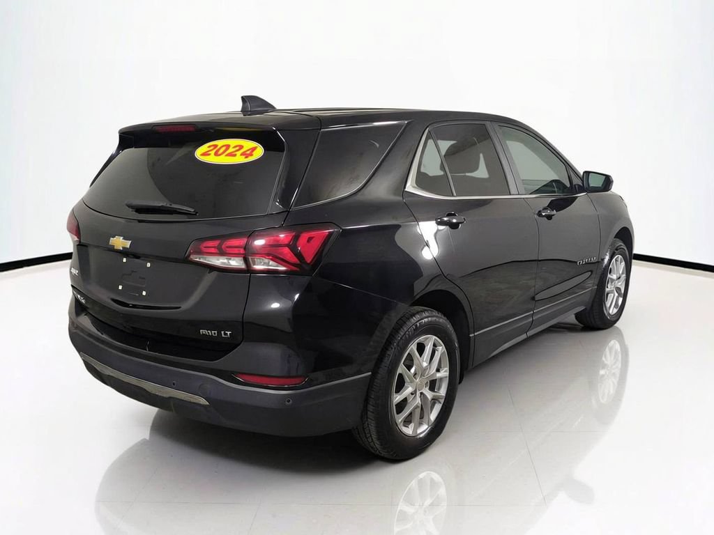 Used 2024 Chevrolet Equinox LT AWD/4WD image 5