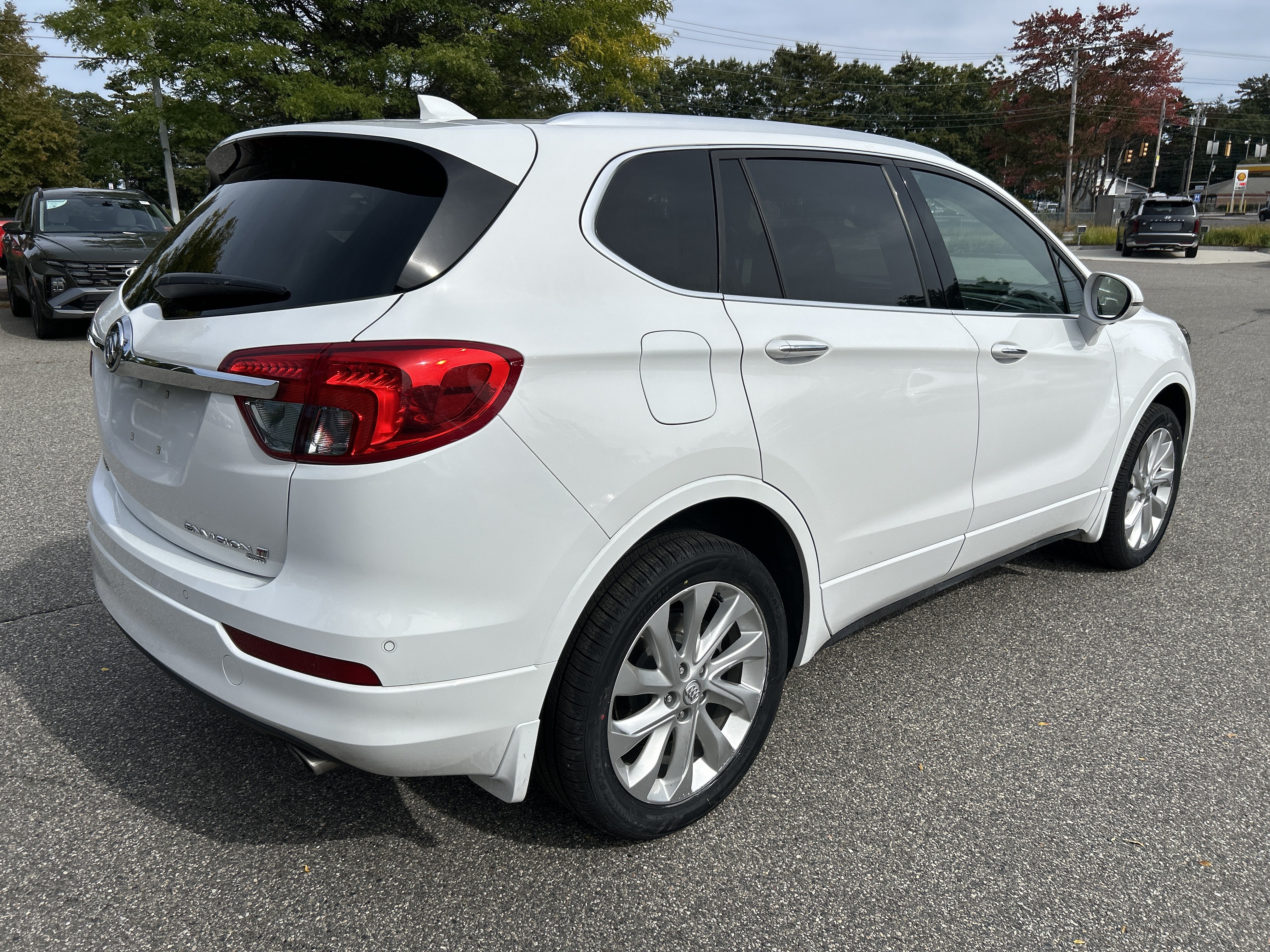 Used 2018 Buick Envision Premium w/ Driver Confidence Package AWD/4WD image 8