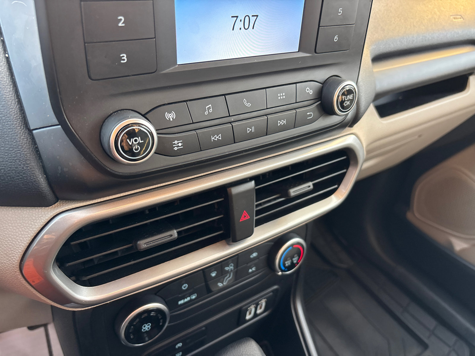 Used 2021 Ford EcoSport S AWD/4WD image 21
