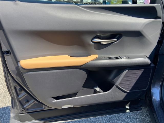 Certified 2025 Lexus UX 300h AWD w/ Accessory Package (Z1) image 24