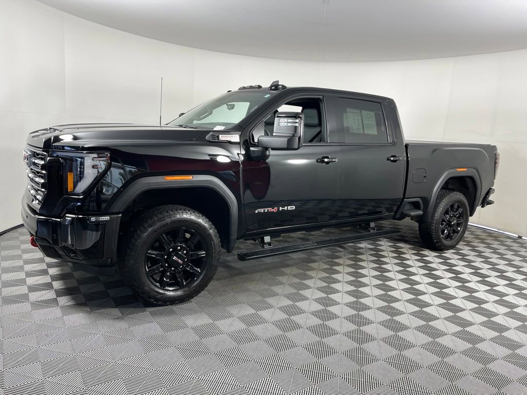 Certified 2024 GMC Sierra 2500 AT4 w/ AT4 Premium Plus Package AWD/4WD image 2