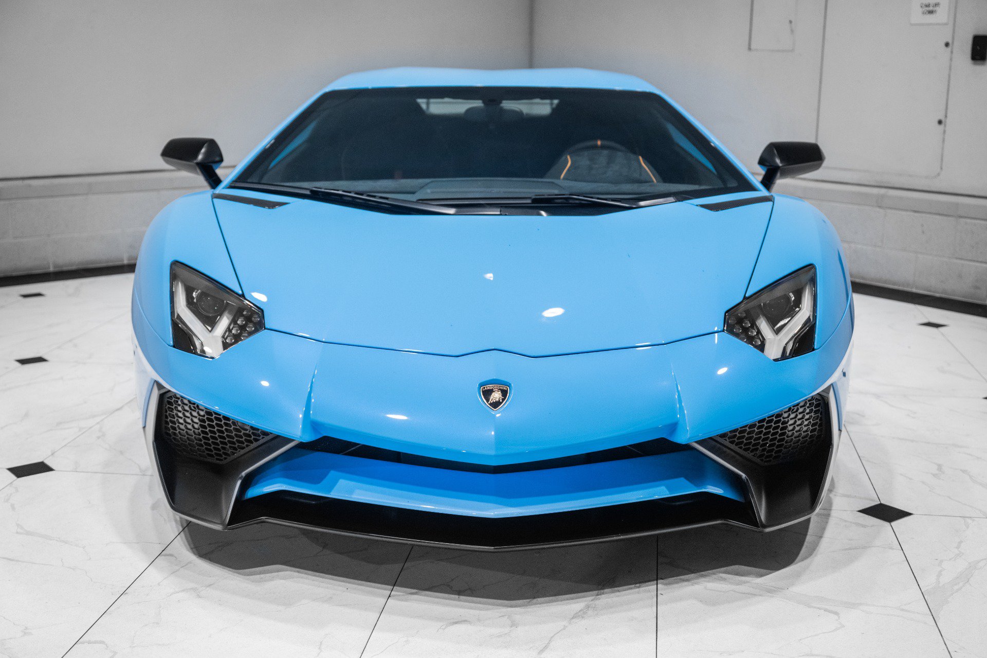 Used 2017 Lamborghini Aventador LP 750-4 AWD/4WD image 4