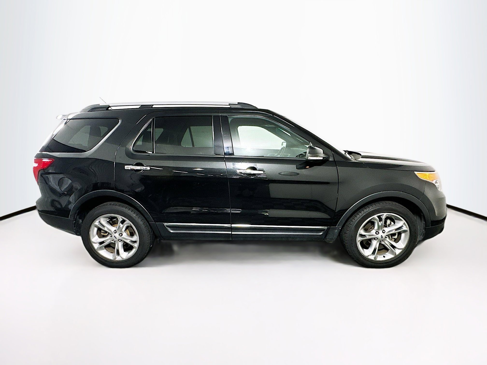 Used 2013 Ford Explorer Limited FWD image 10