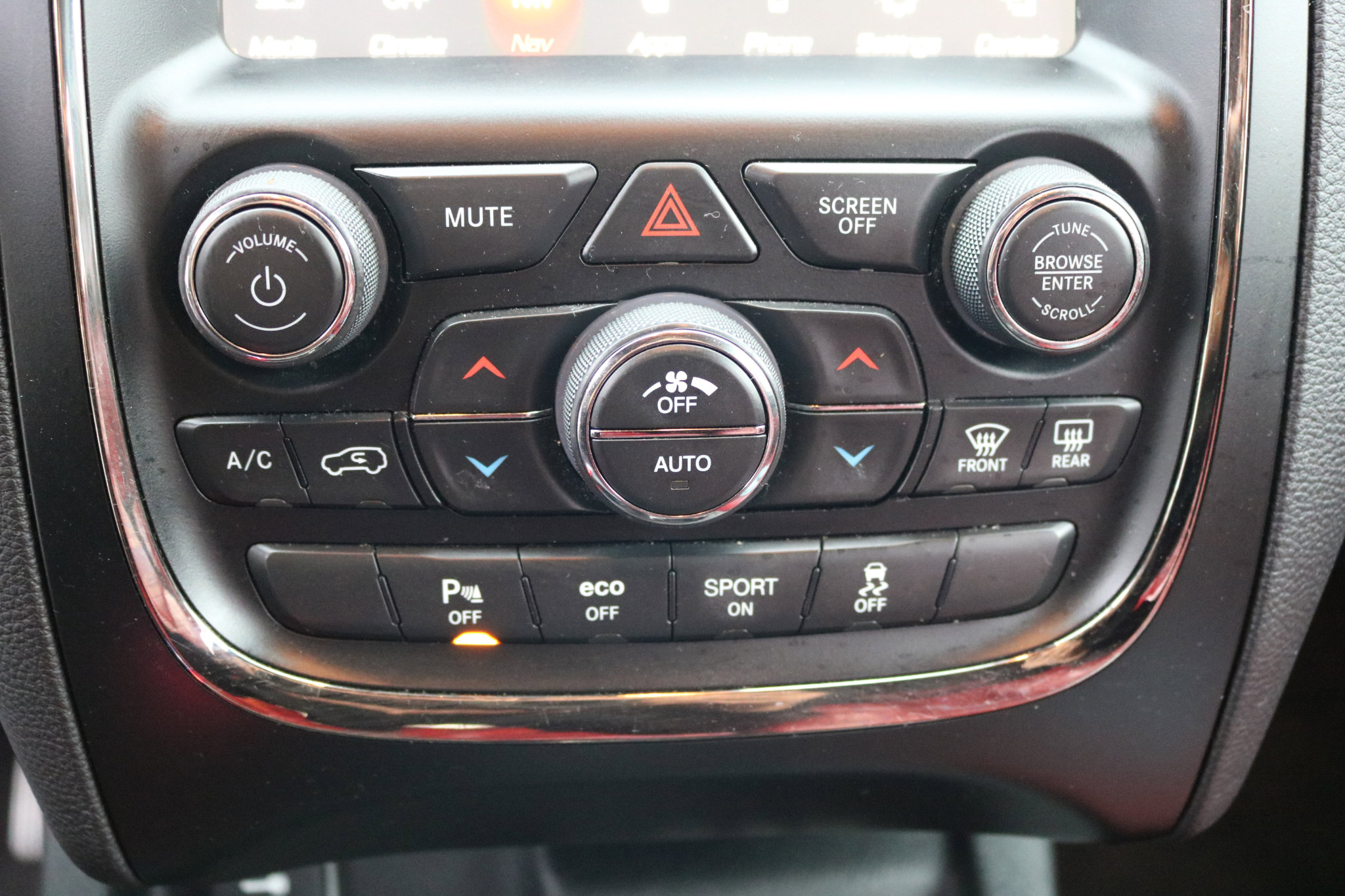 Used 2018 Dodge Durango R/T w/ Trailer Tow Group IV image 28