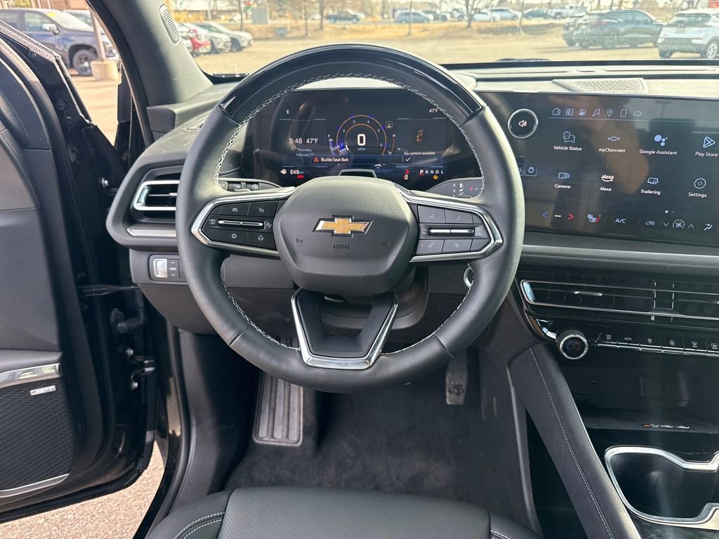 New 2025 Chevrolet Traverse LT w/ Enhanced Driving Package image 13