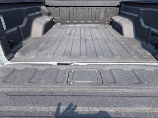 Used 2023 Jeep Gladiator Mojave w/ Cold Weather Group AWD/4WD image 16