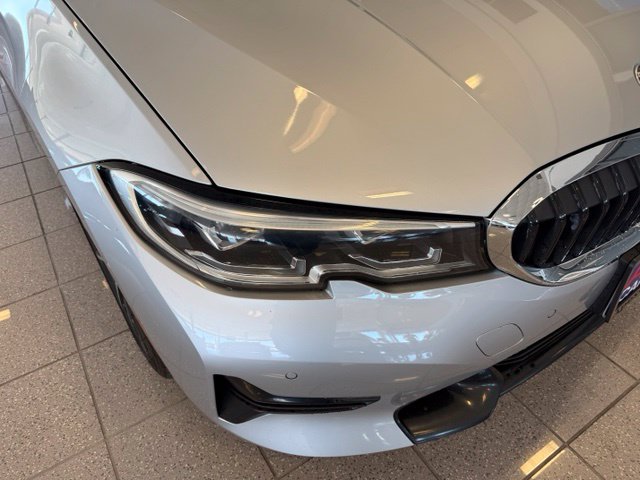 Used 2019 BMW 330i Sedan w/ Convenience Package RWD image 10
