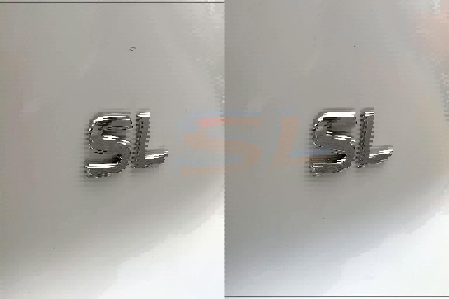 Used 2024 Nissan Pathfinder SL FWD image 10