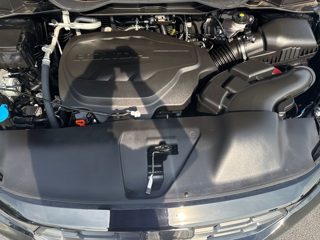 Used 2025 Honda Odyssey Sport-L image 25