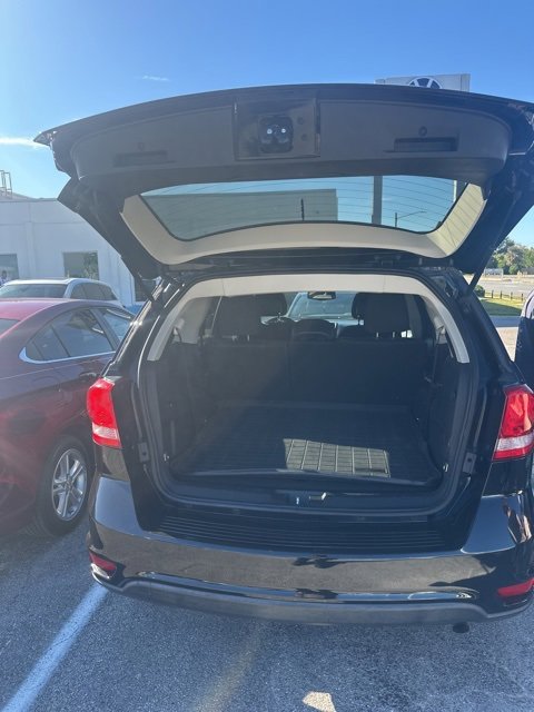 Used 2015 Dodge Journey SXT w/ Flexible Seating Group image 6