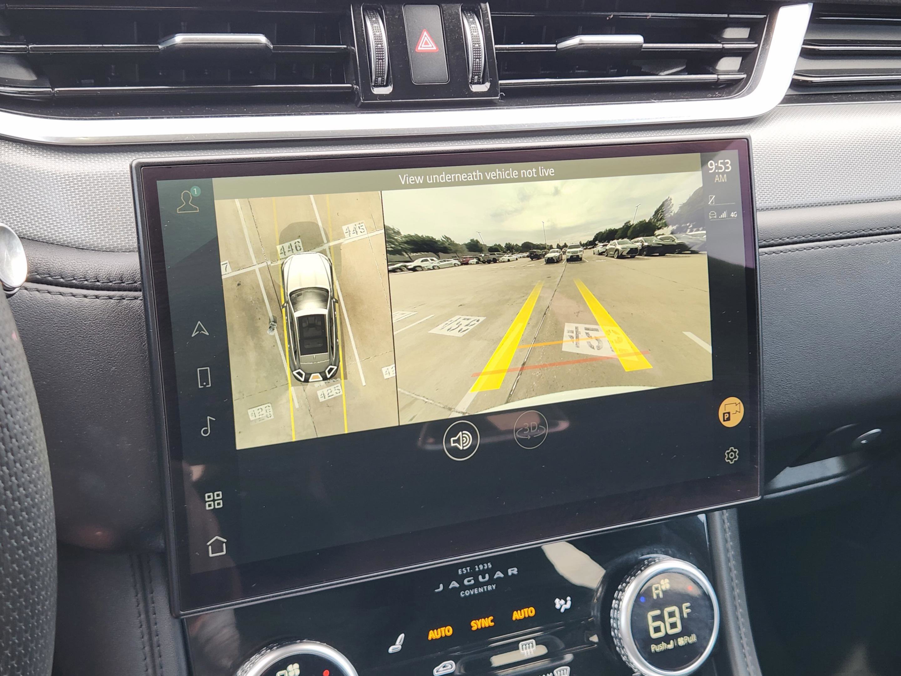 Used 2022 Jaguar F-PACE SVR image 11