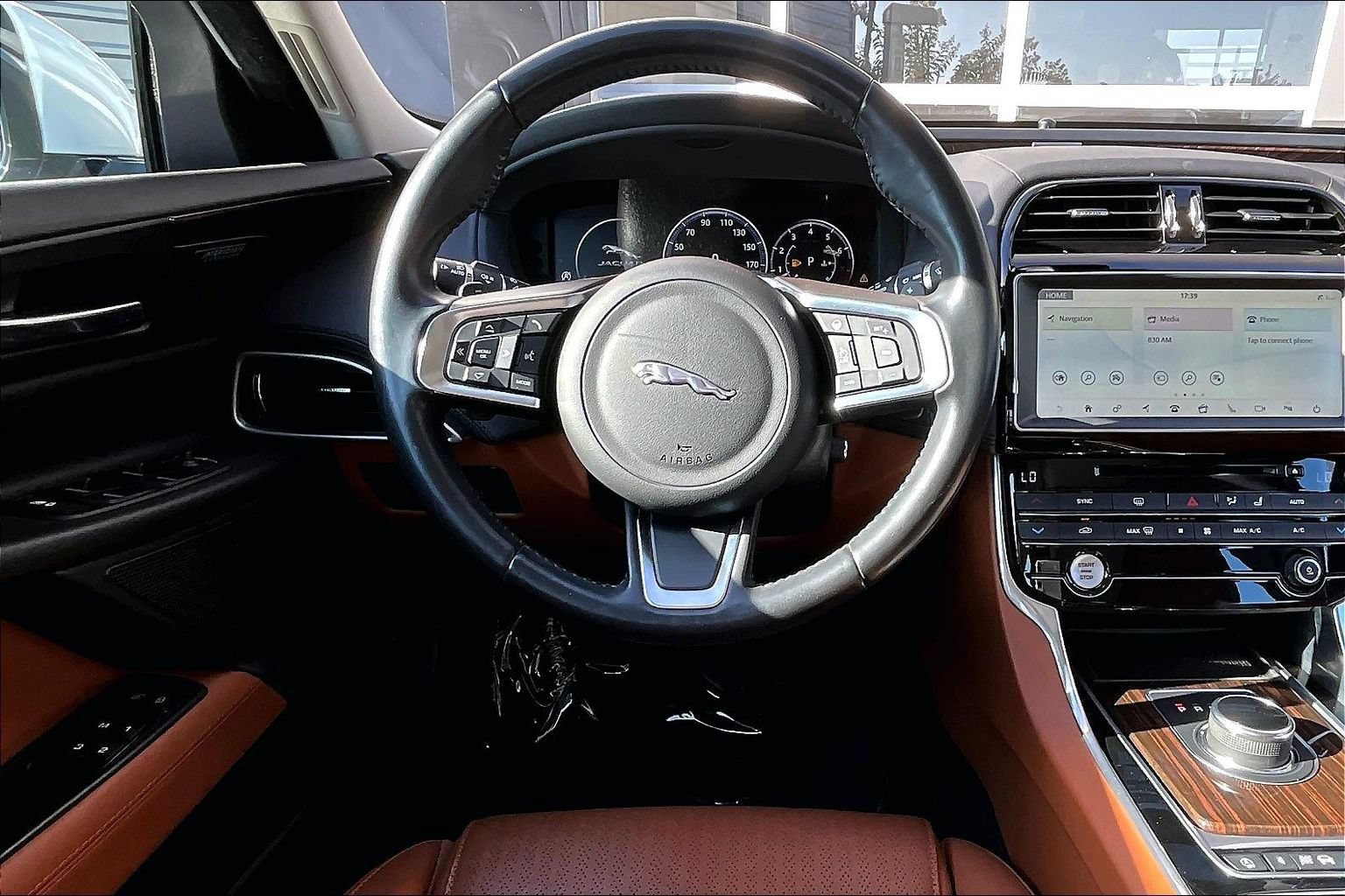 Used 2018 Jaguar XE Portfolio RWD image 5