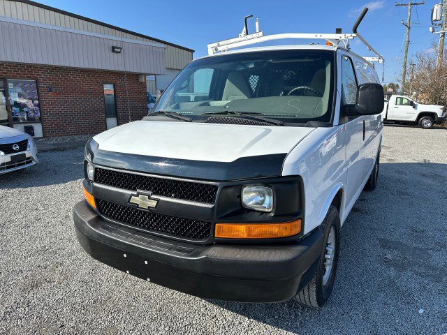 Used 2012 Chevrolet Express 2500 image 3