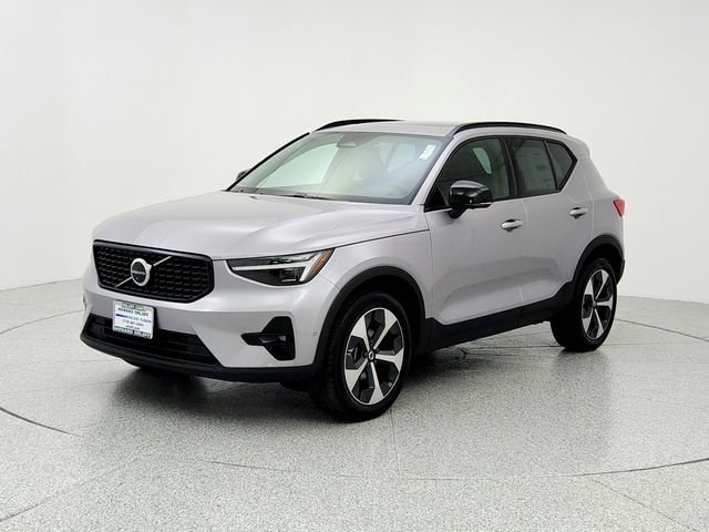 New 2026 Volvo XC40 B5 Plus w/ Protection Package Premier
