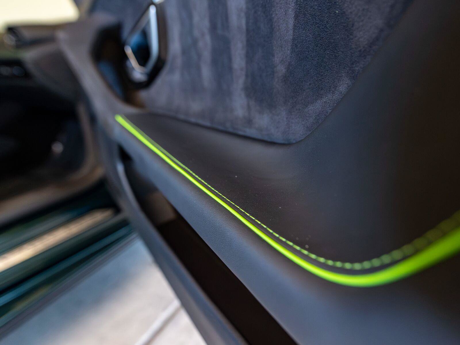 Used 2023 Lamborghini Huracan Tecnica RWD image 47