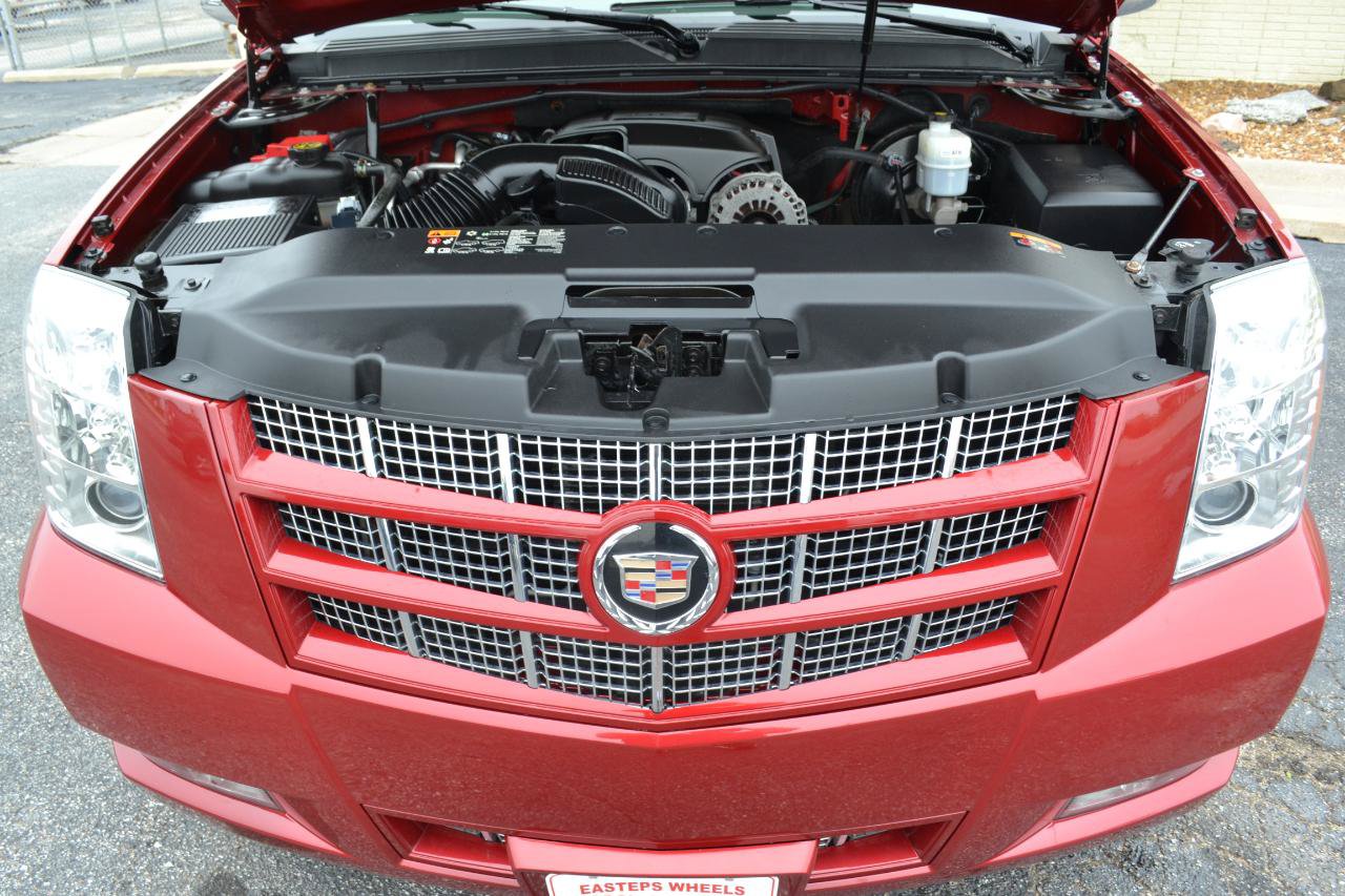 Used 2014 Cadillac Escalade Premium AWD/4WD image 59