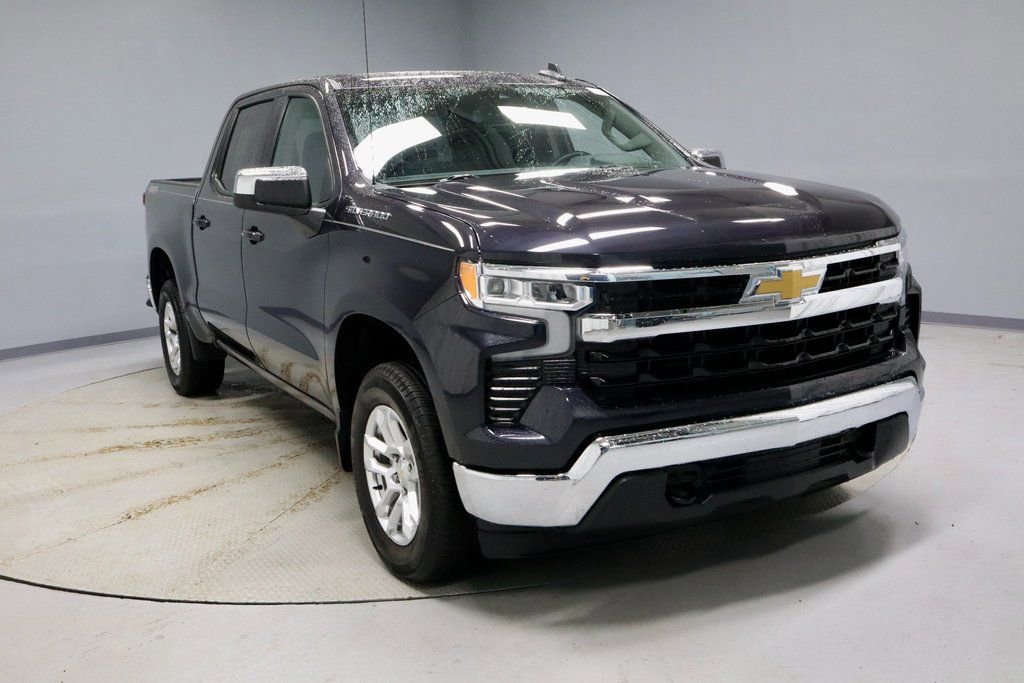 Used 2023 Chevrolet Silverado 1500 LT image 1