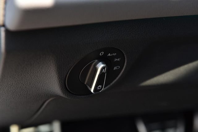 New 2026 Volkswagen Jetta GLI Autobahn FWD image 11