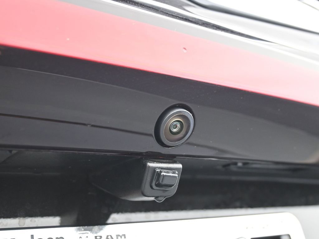 New 2026 Chrysler Pacifica Select image 35