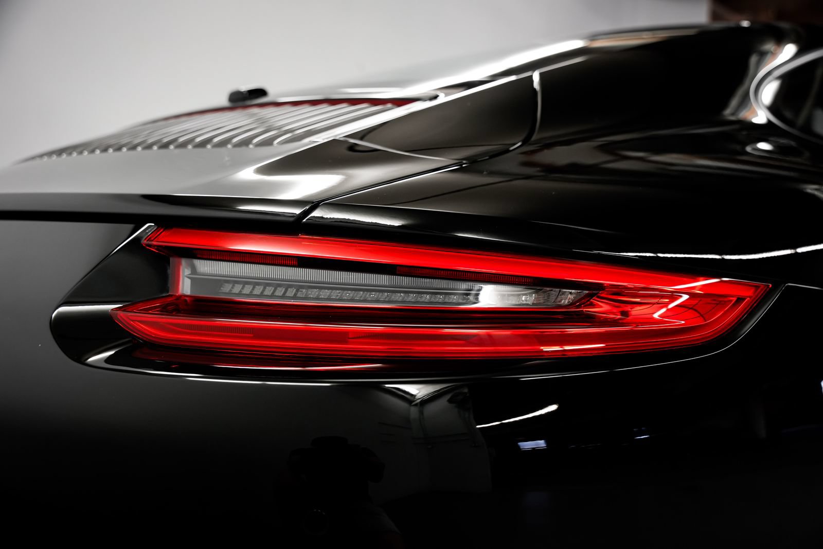 Used 2019 Porsche 911 Carrera T RWD image 36