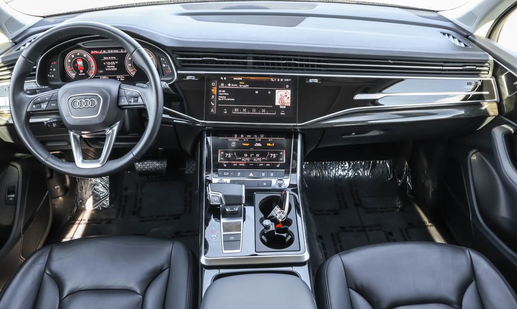 Used 2024 Audi Q7 3.0T Premium Plus AWD/4WD image 33