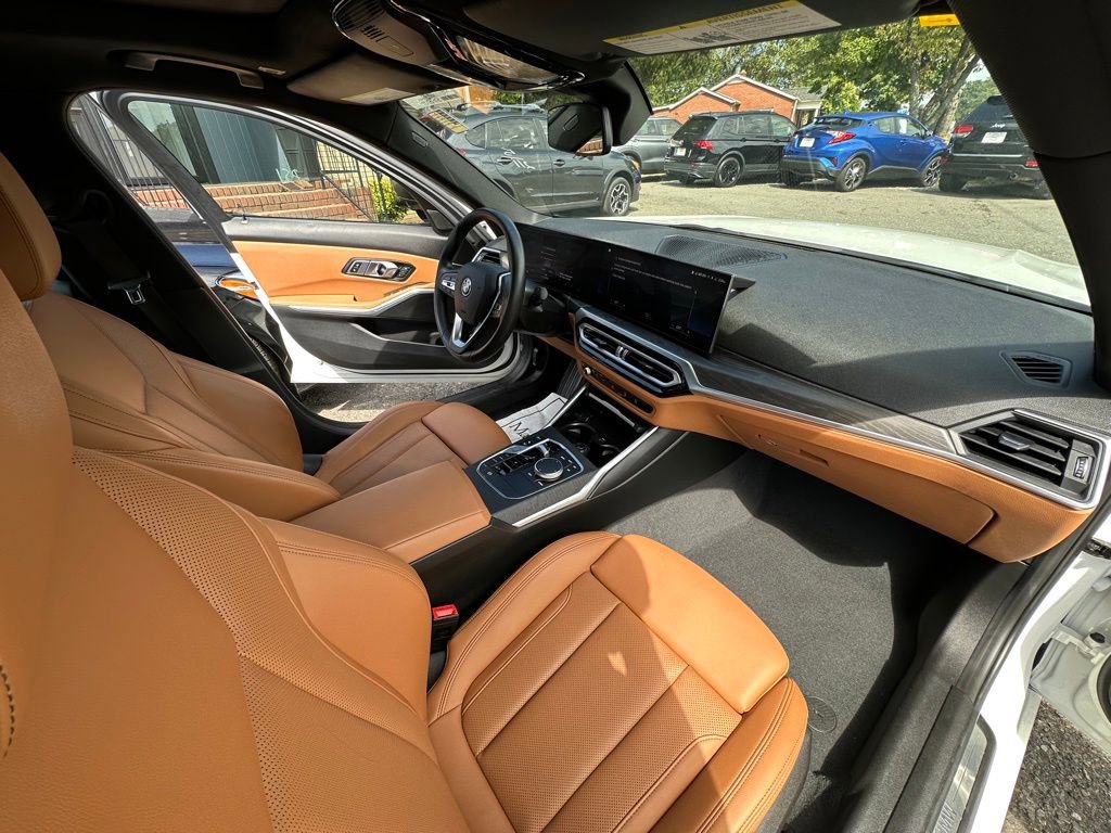 Used 2023 BMW 330e xDrive w/ Driving Assistance Package image 15