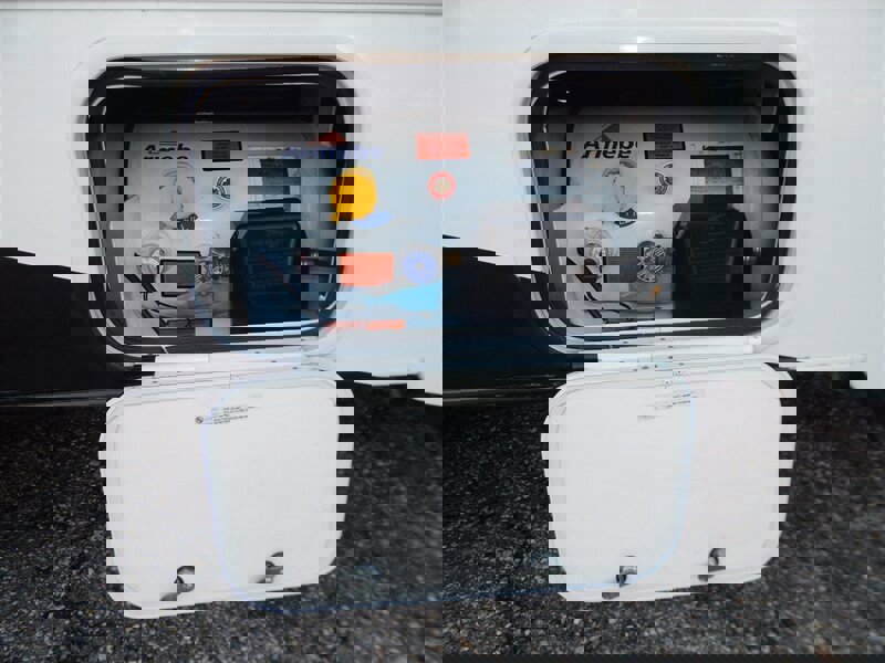 Used 2022 Ford E-450 and Econoline 450 Super Duty w/ Motorhome Prep Package image 29