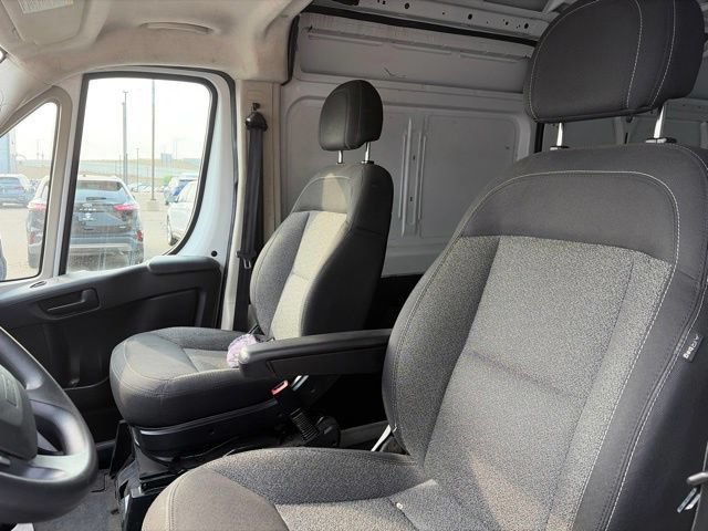Used 2021 RAM ProMaster 2500 FWD image 13