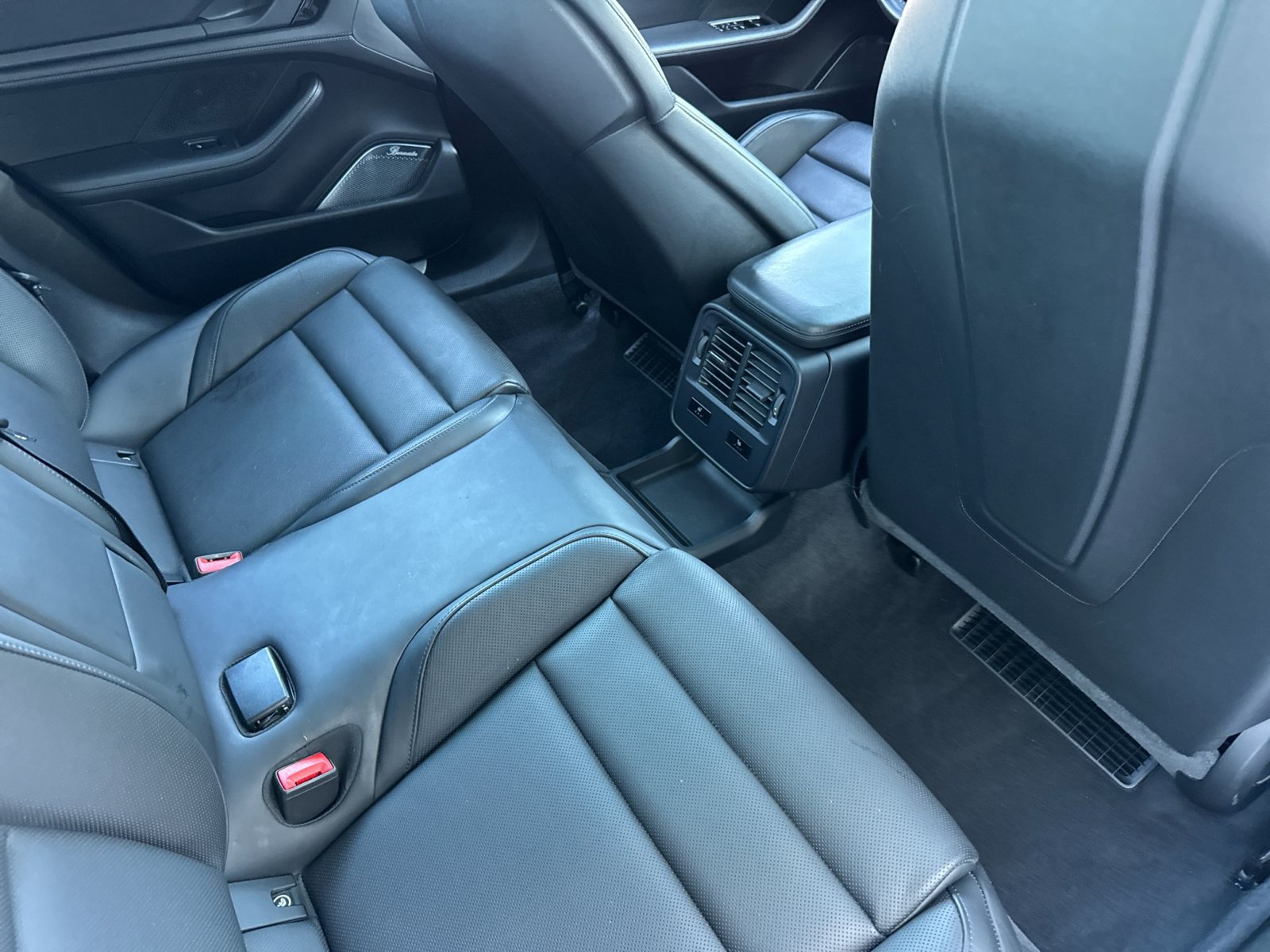 Certified 2020 Porsche Taycan Turbo AWD/4WD image 27
