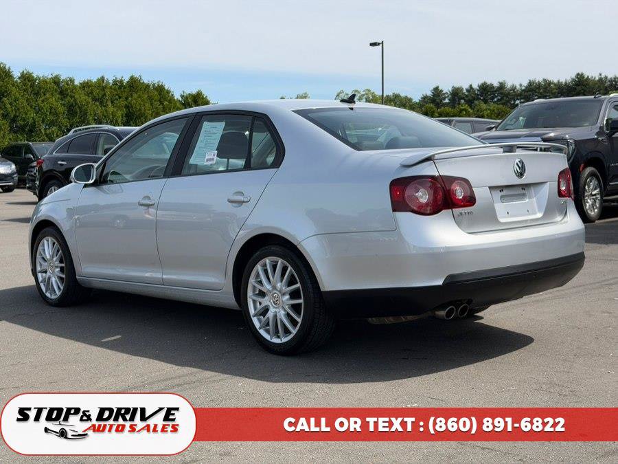 Used 2008 Volkswagen Jetta Wolfsburg Edition FWD image 3