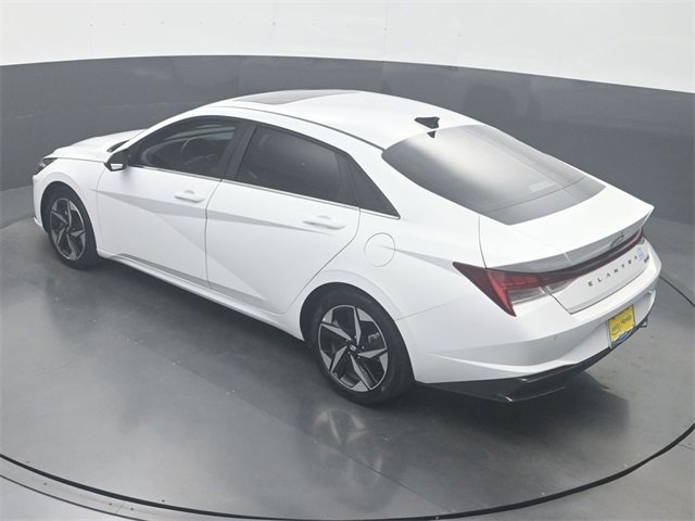 Used 2023 Hyundai Elantra Limited w/ Cargo Package image 23