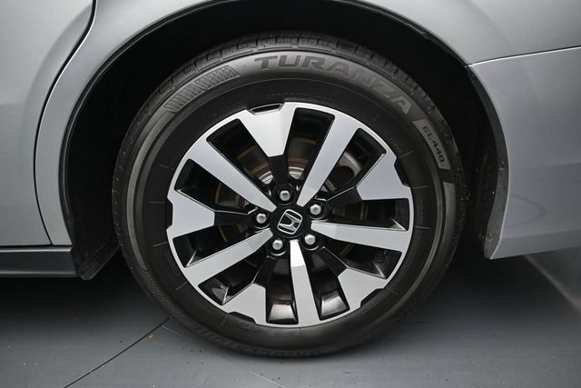 Used 2025 Honda Odyssey EX-L image 11