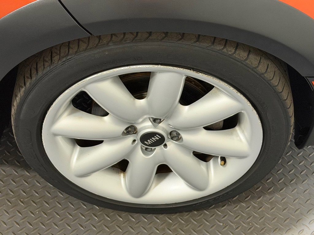 Used 2005 MINI Cooper S FWD image 17
