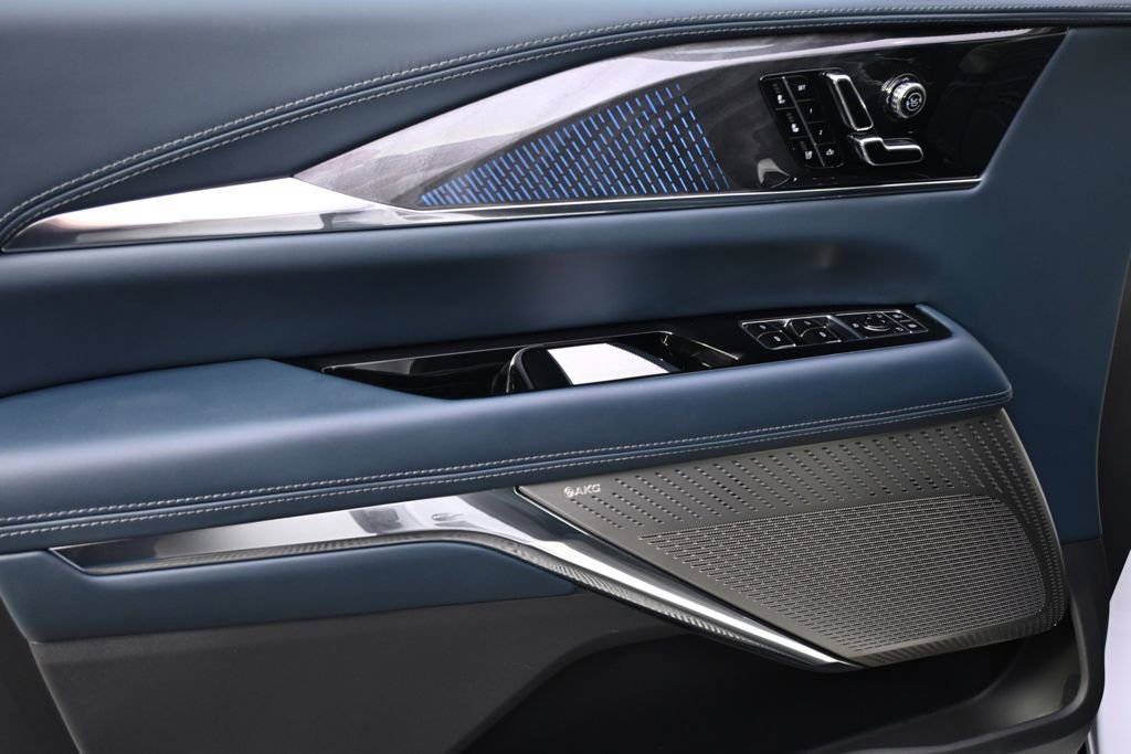 New 2025 Cadillac Escalade IQ Sport 2 AWD/4WD image 23