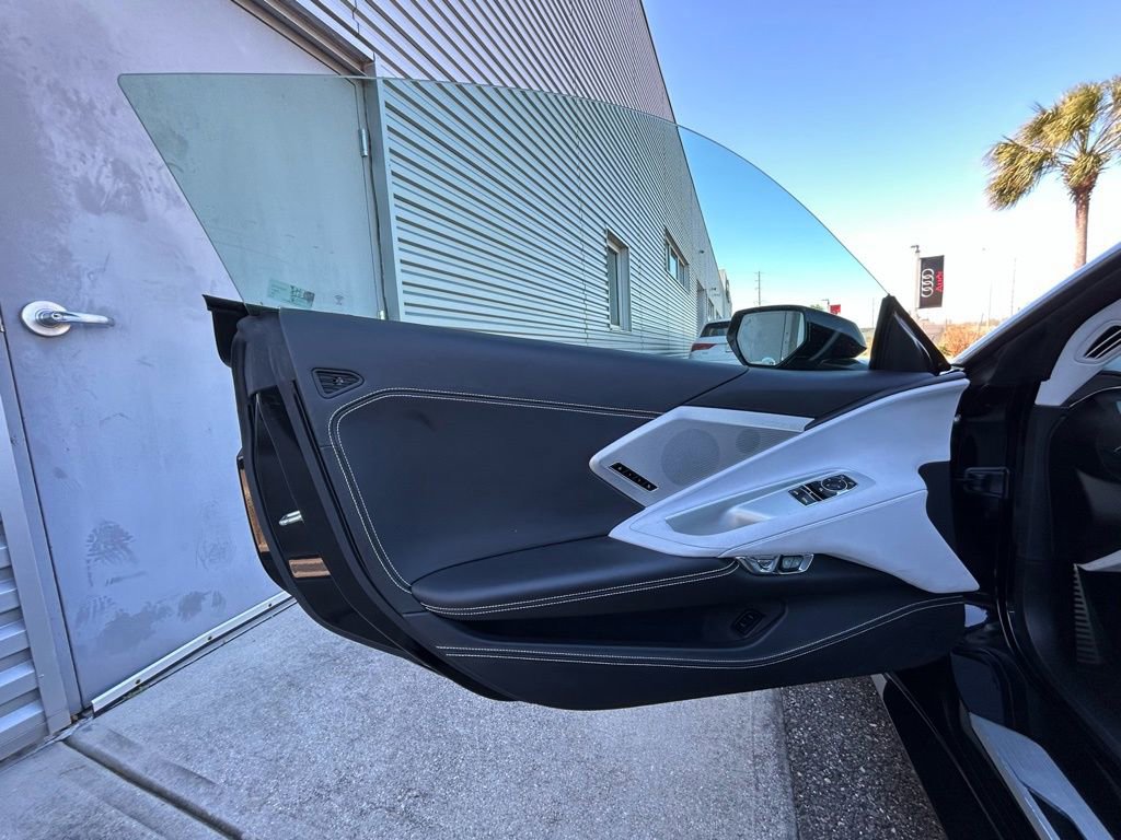 Used 2025 Chevrolet Corvette Stingray Premium Cpe w/ 3LT image 59