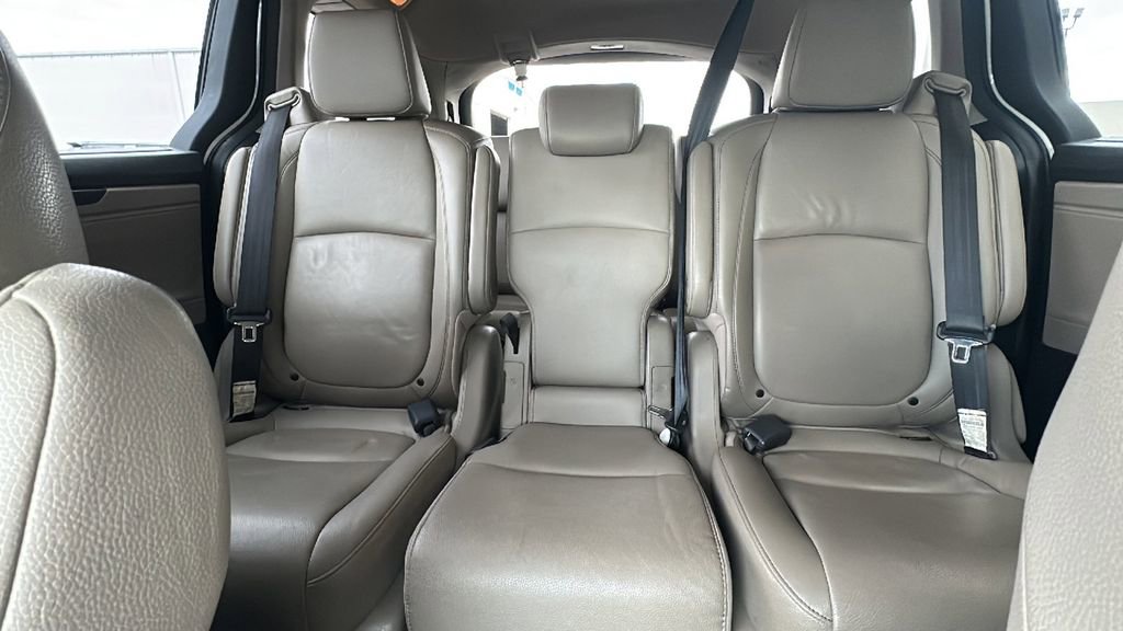Used 2021 Honda Odyssey Touring image 41