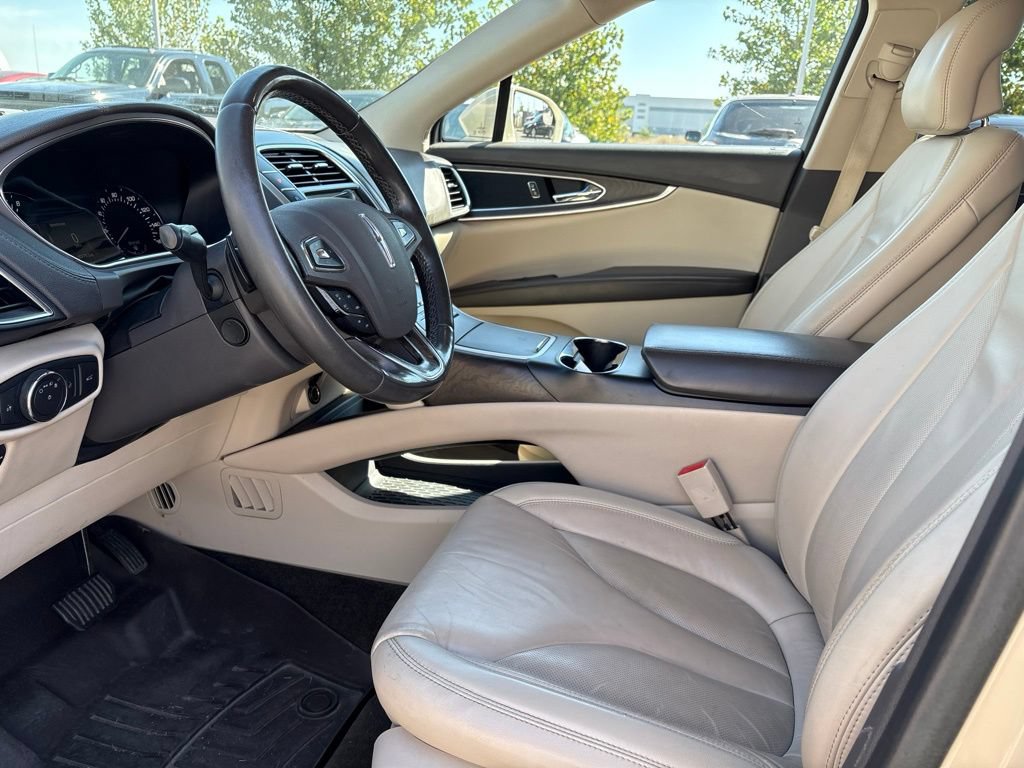 Used 2018 Lincoln MKX Select w/ Lincoln MKX Climate Package AWD/4WD image 8
