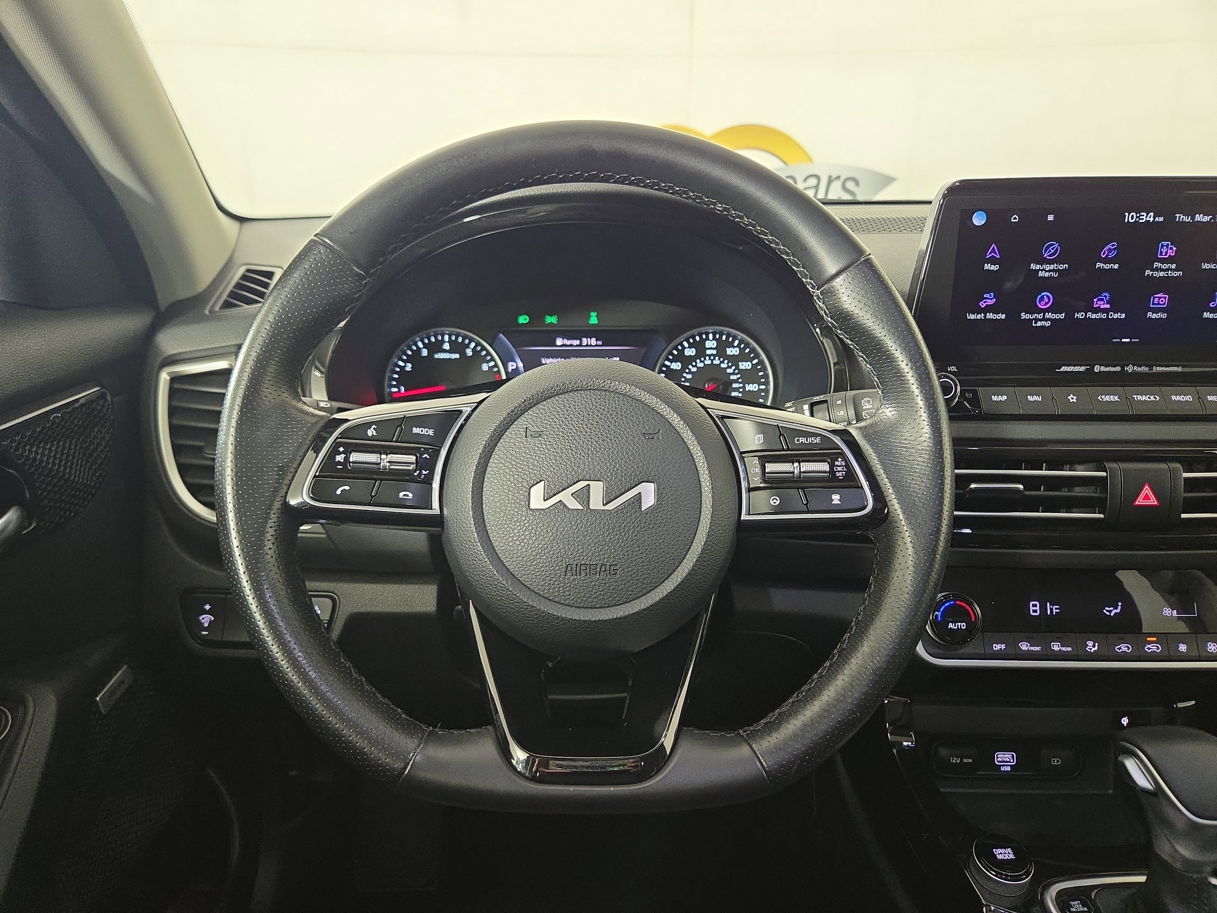 Used 2023 Kia Seltos SX w/ SX Sunroof Package image 14